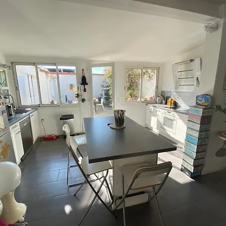 Avec Piscine Privee Climatisation Et Wifi Equipee Pour 6 Personnes - 6vhip3 * Canet-en-Roussillon