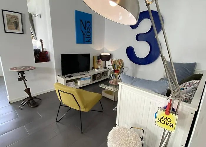 Avec Piscine Privee Climatisation Et Wifi Equipee Pour 6 Personnes - 6vhip3 빌라 *